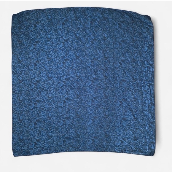 35in Square Silk Scarf Blue Paisley Lea Equestrian Style - Picture 2 of 6